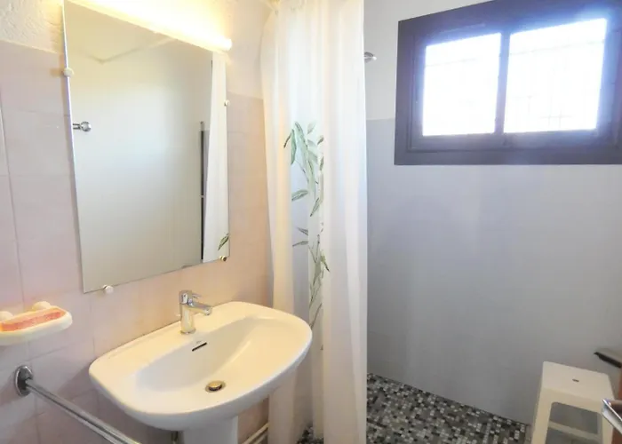 Chemin D'aurus Nyaraló *